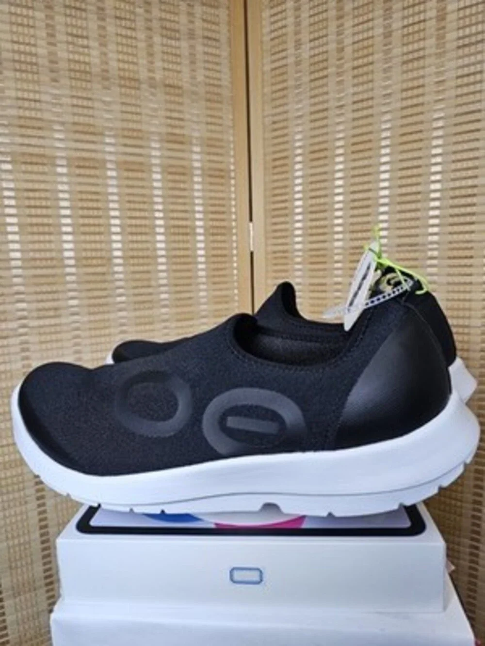 Oofos Oomg Sport Recovery Shoes Black Men's US 15 UK 14 EU 48 New with Tags